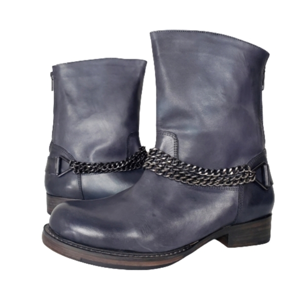 VINTAGE FOUNDRY CO ZOEY CHAIN LEATHER BIKER BOOT - Picture 2 of 12